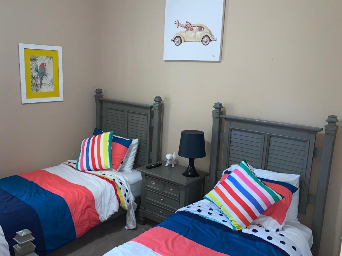 Beautiful 3 Bedroom Apartment Minutes From Disney! كيسيمي المظهر الخارجي الصورة